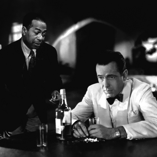 Dooley Wilson and Humphrey Bogart on a scene from the film Casablanca 1942
